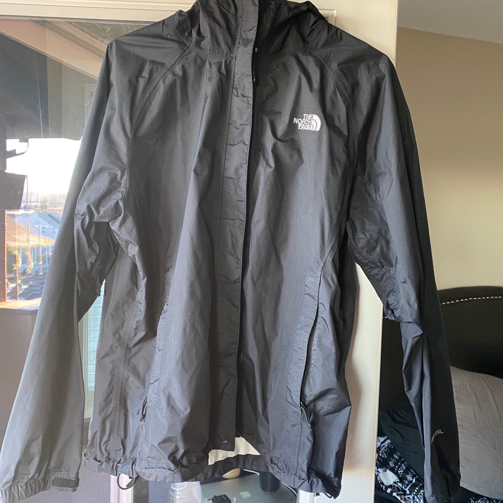 Black north face rain coat